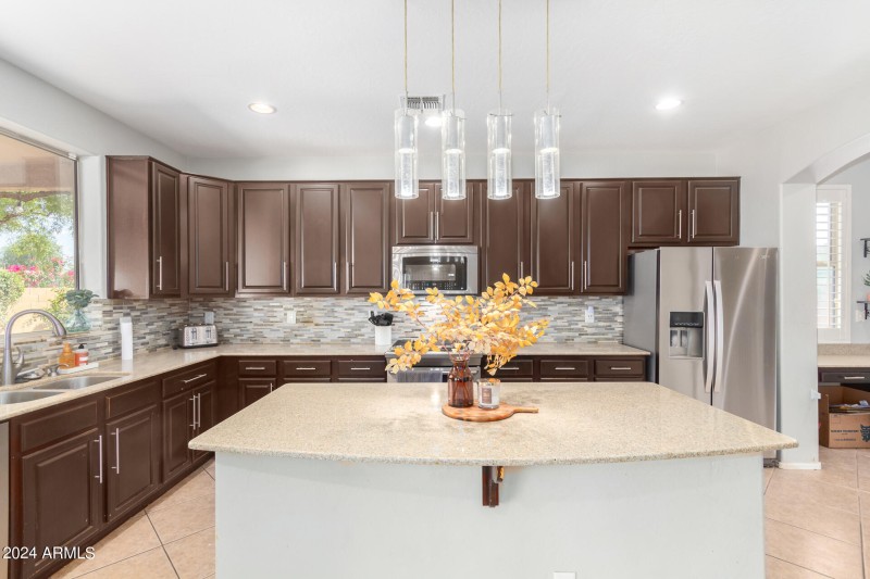 23 - Riordan Ranch 3702
