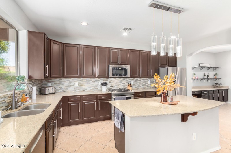 25 - Riordan Ranch 3702