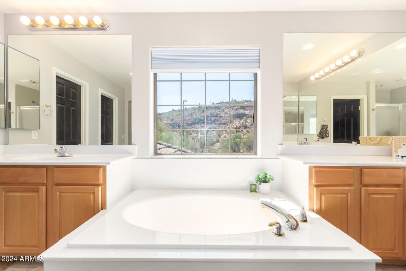 33 - Riordan Ranch 3702
