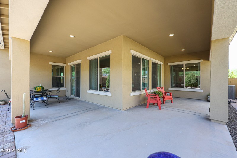 Huge Covered Patio