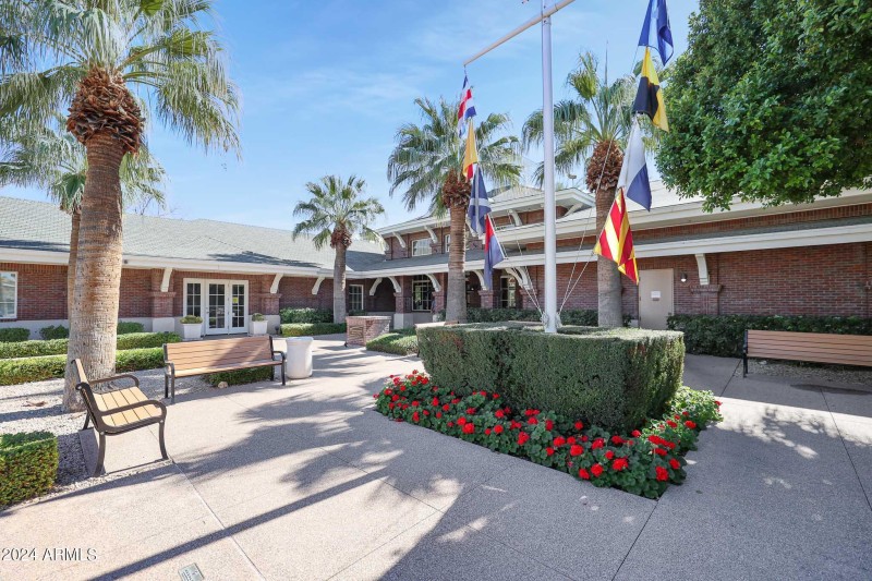 9. Starpointe Residents Club