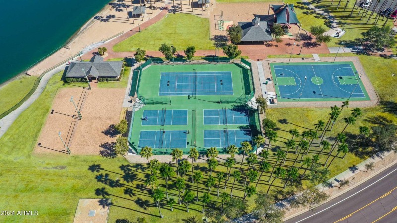 28. Southlake Park Courts