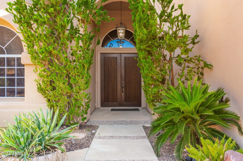 0012-12-Desert Flower