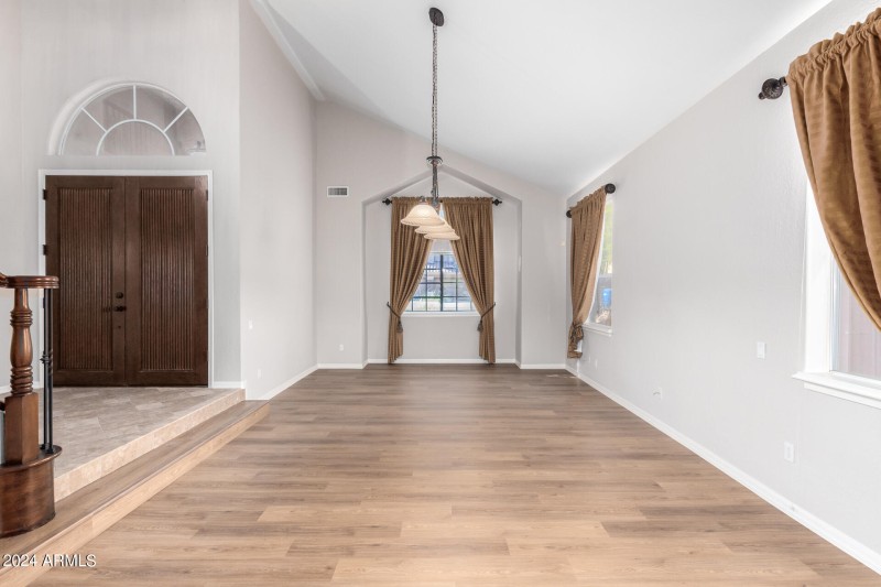 0017-17-Desert Flower