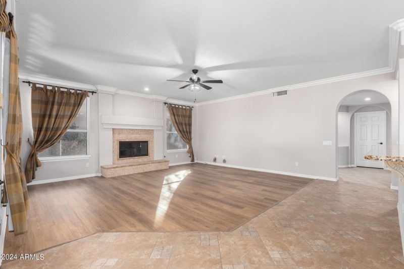 0024-24-Desert Flower