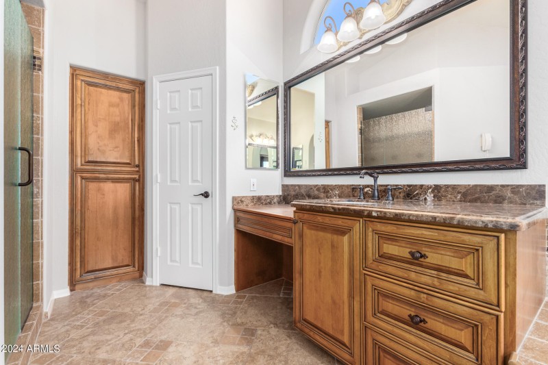 0048-48-Desert Flower