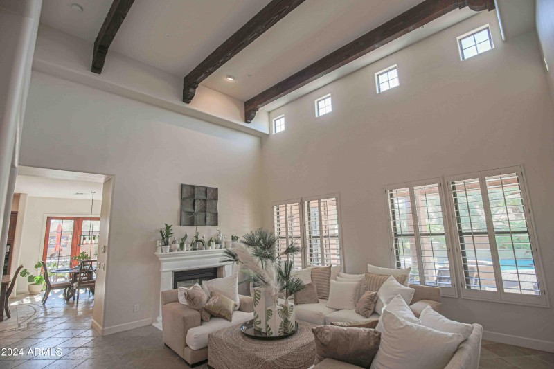 17808 N 57th Place Scottsdale AZ 85254 X