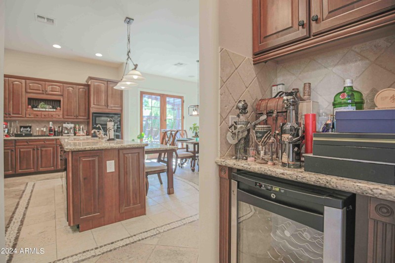 17808 N 57th Place Scottsdale AZ 85254 X