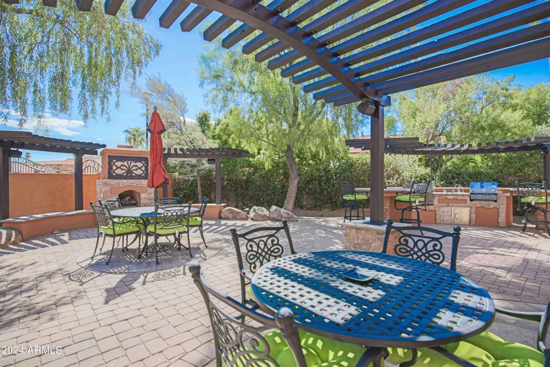 17808 N 57th Place Scottsdale AZ 85254 X