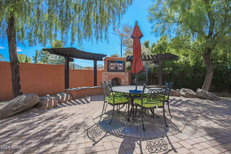 17808 N 57th Place Scottsdale AZ 85254 X