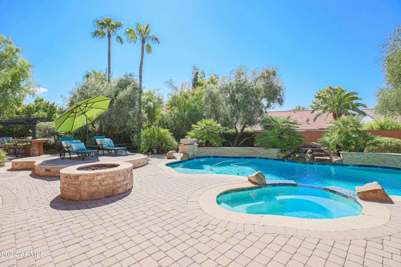 17808 N 57th Place Scottsdale AZ 85254 X