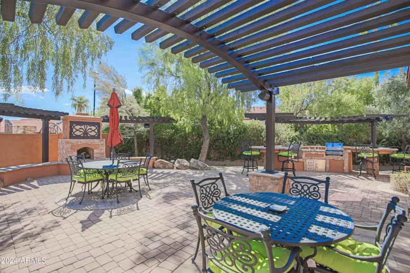 17808 N 57th Place Scottsdale AZ 85254 X
