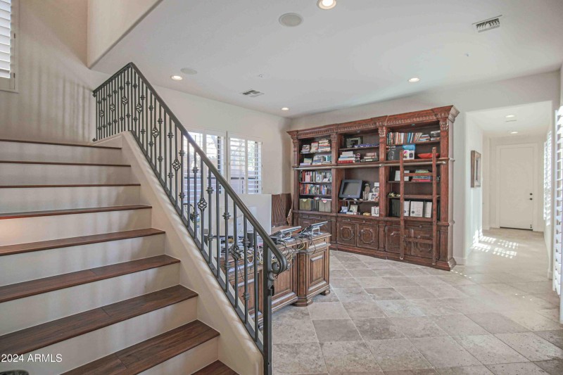 17808 N 57th Place Scottsdale AZ 85254 X