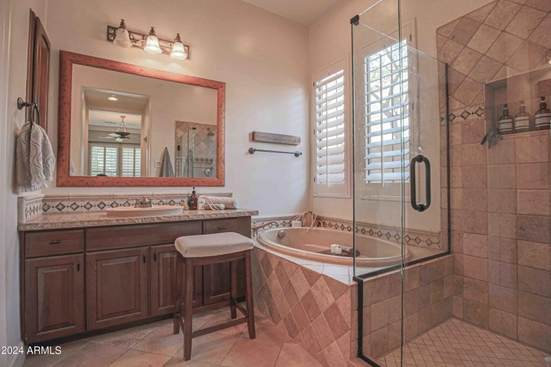 Guest Suite Bath