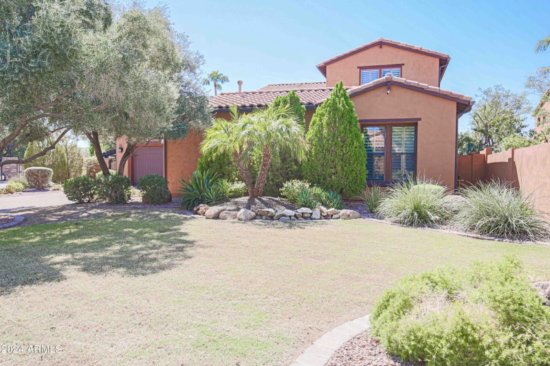 17808 N 57th Place Scottsdale AZ 85254 X
