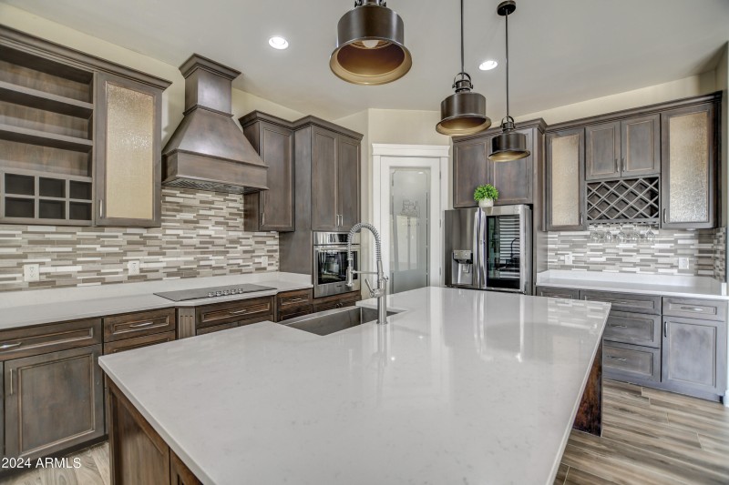 Kitchen 4