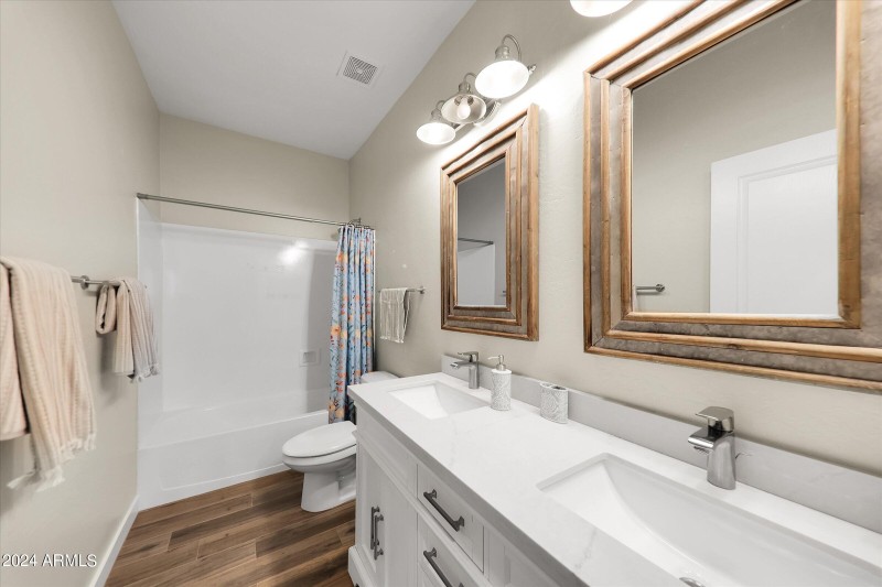 20-21527 N 78th Lane-29