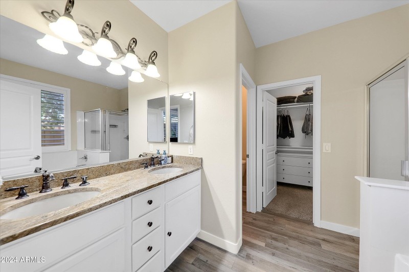 24-21527 N 78th Lane-34