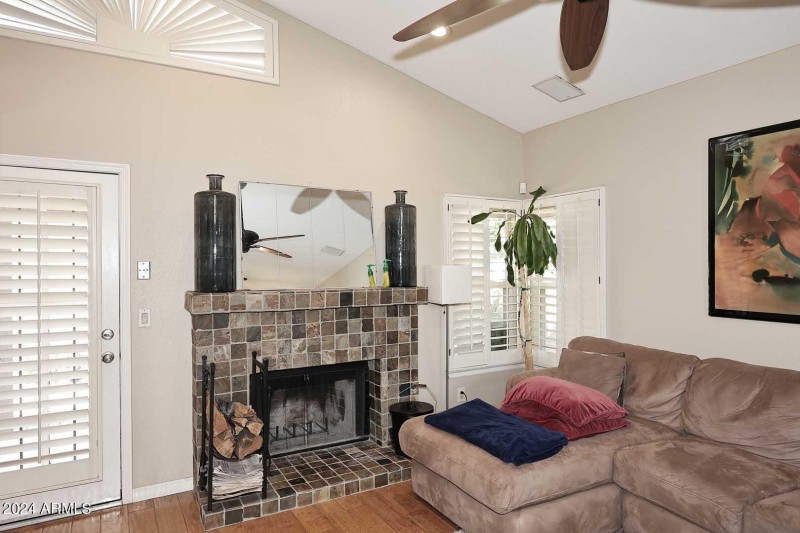 Great Room-Firepalce