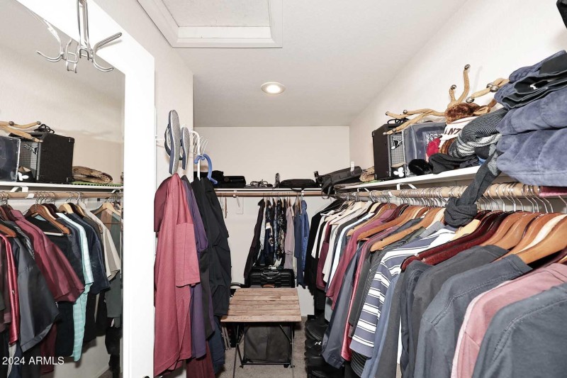Primary Bedroom-Closet