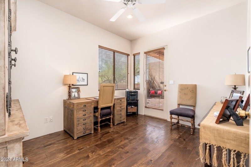 6610 E Barwick Dr - 38
