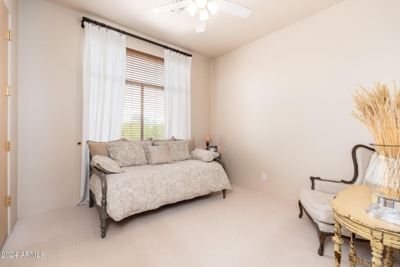 6610 E Barwick Dr - 39