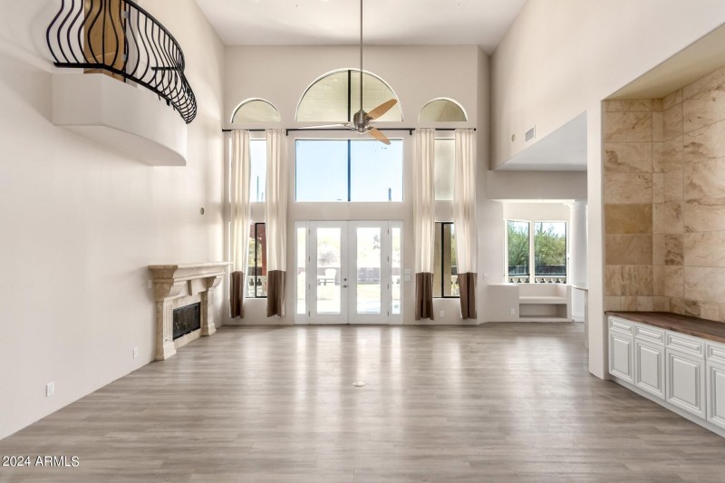 6 Great Room