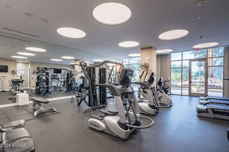2211 FITNESS CENTER