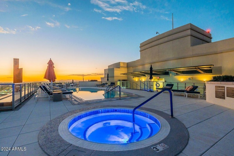ROOFTOP SPA