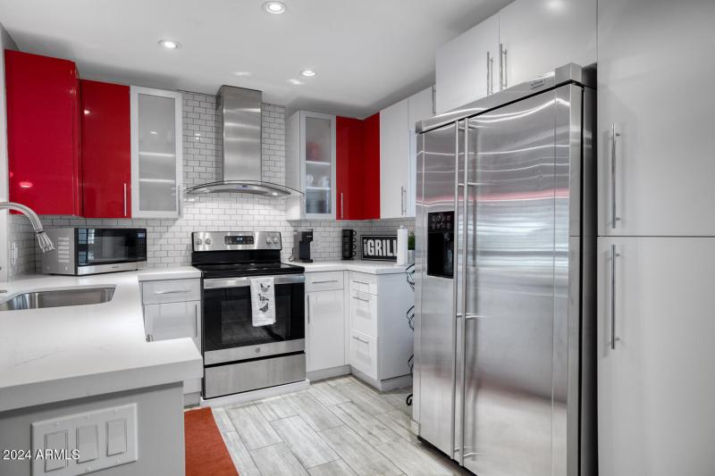 5201 N 24 St Unit 102 Phoenix - 220