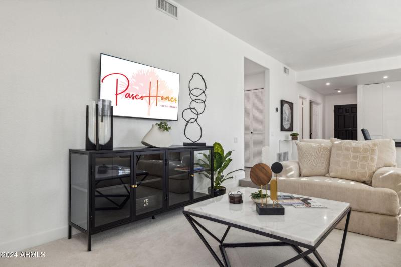 2-web-or-mls-10019-e-mountain-view-rd-11