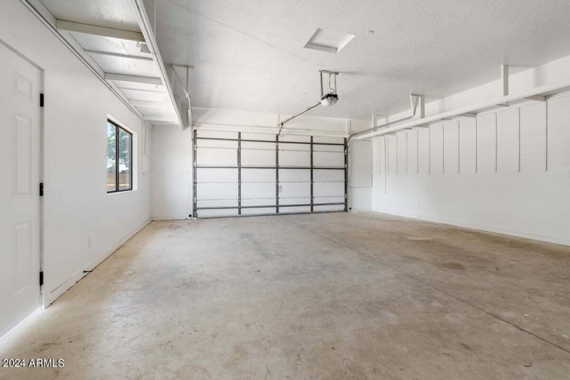 Garage 2