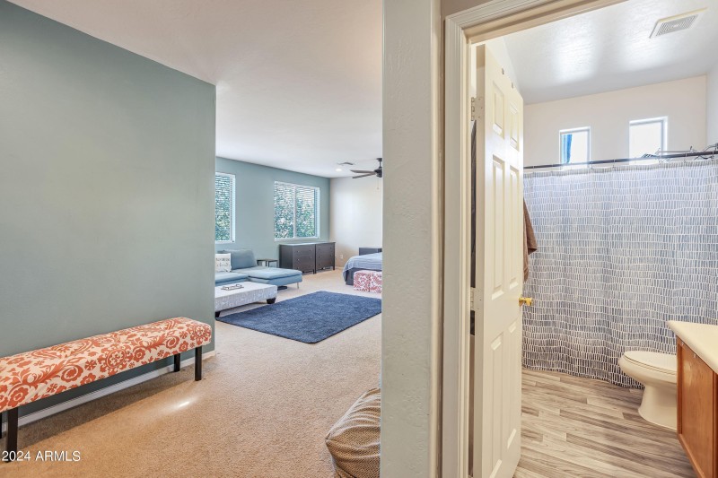 UP PRIMARY BED AND BATH