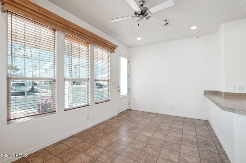 N 51st Ave D212-006
