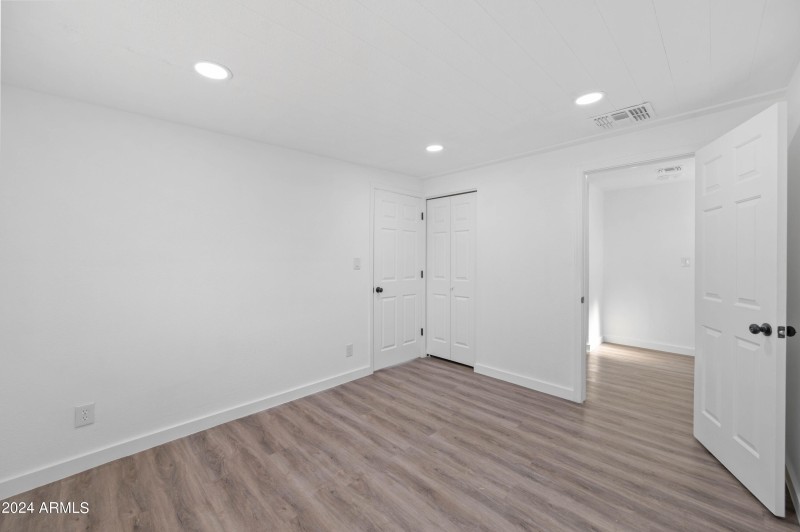 632 N 72nd Place Scottsdale, AZ 85257-22