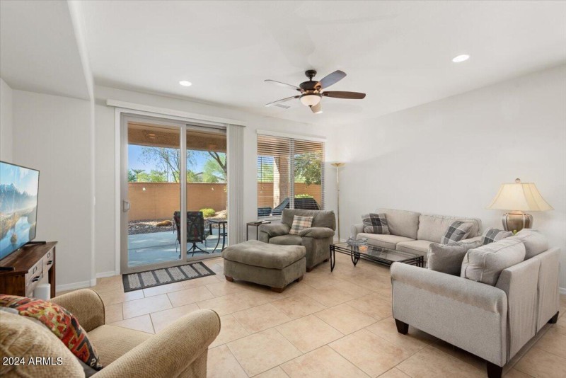 11-Living Room