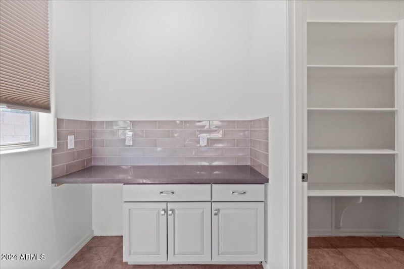 14-Butler's Pantry