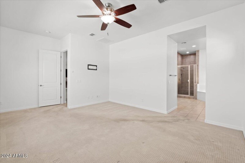 17-Primary Bedroom