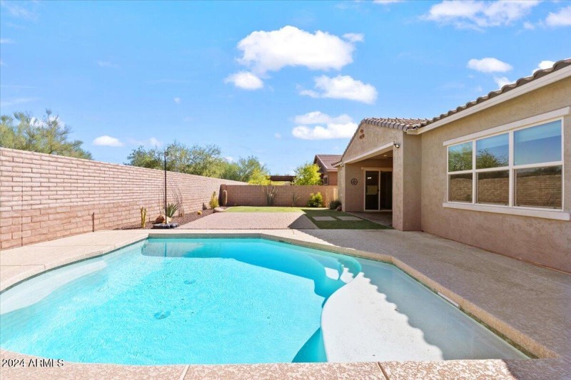 36-Backyard