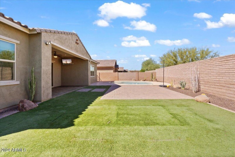 38-Backyard