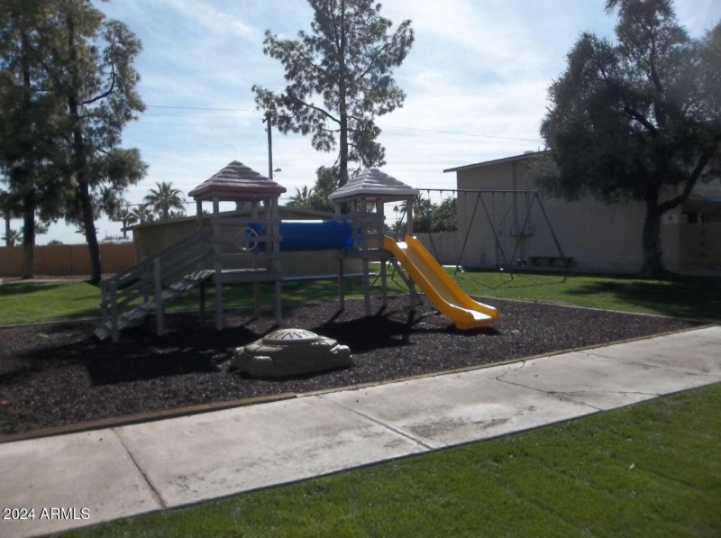 1 OF 2 PLAY AREAS