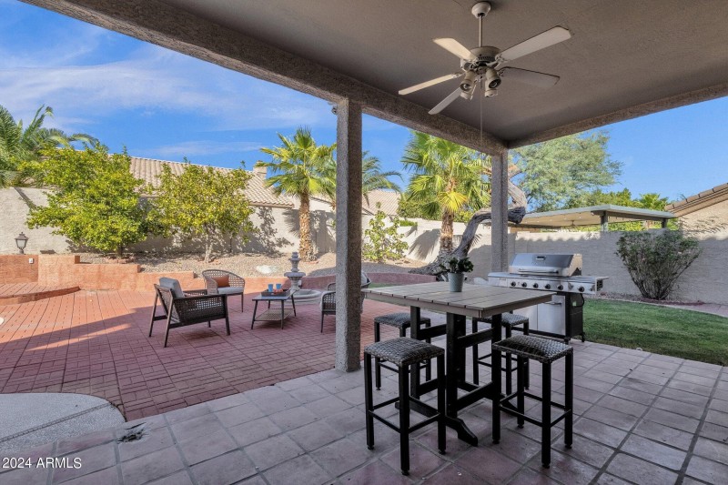 43-web-or-mls-5542-e-anderson-dr