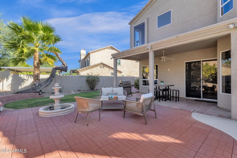 42-web-or-mls-5542-e-anderson-dr