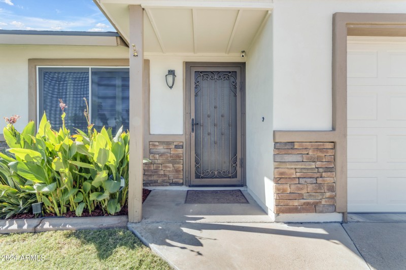 Front Entryway