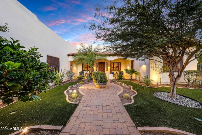 Lush Courtyard