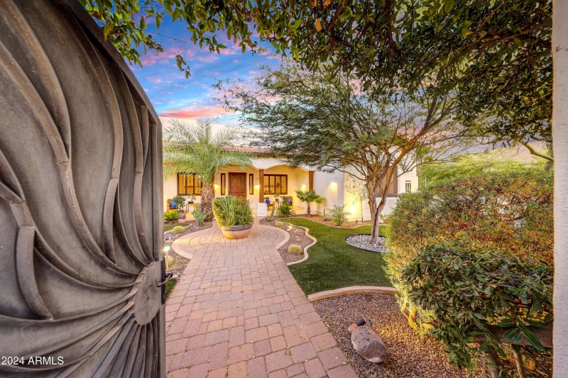 Private Front Courtyard