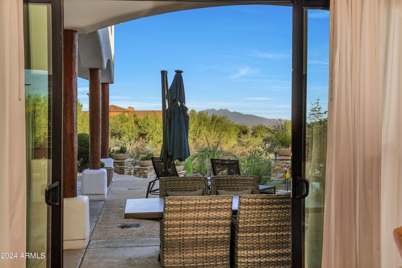 Four Peaks Views