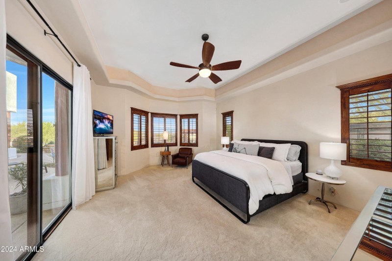 Spacious Primary Suite