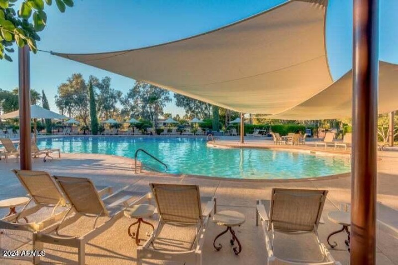 Corte Bella pool