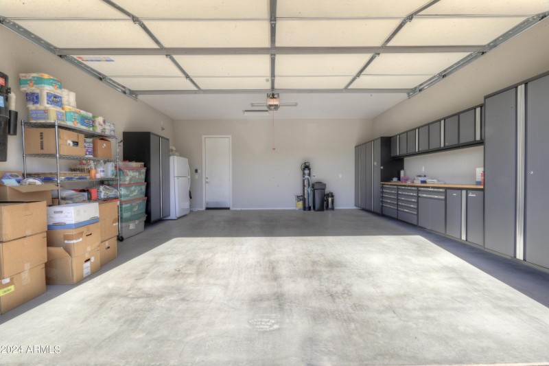 SCF Well Appointed Garage